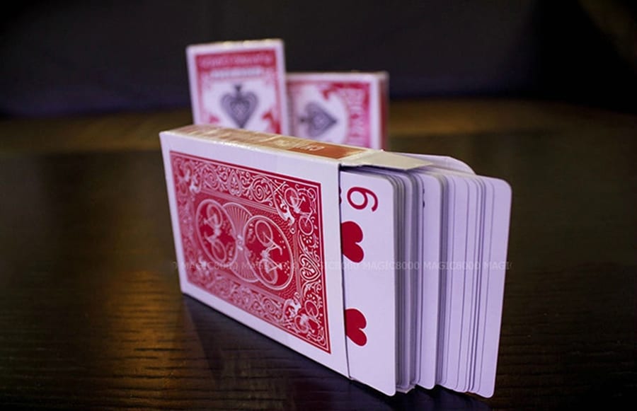 nhung quy tac ma nguoi tham gia can phai luu y khi tham gia tua game blackjack?
